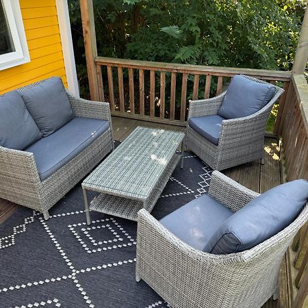 Ruime 5-Persoons Chalet Aan Het Bergumermeer Suameer Esterno foto